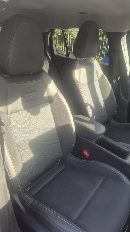 Jeep Avenger 1.2 turbo e-hybrid mhev Summit fwd 110cv edct6 7