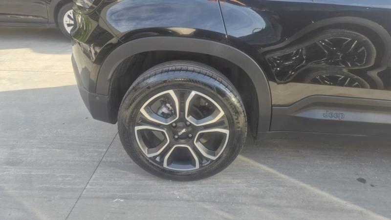 Jeep Avenger 1.2 turbo e-hybrid mhev Summit fwd 110cv edct6 14