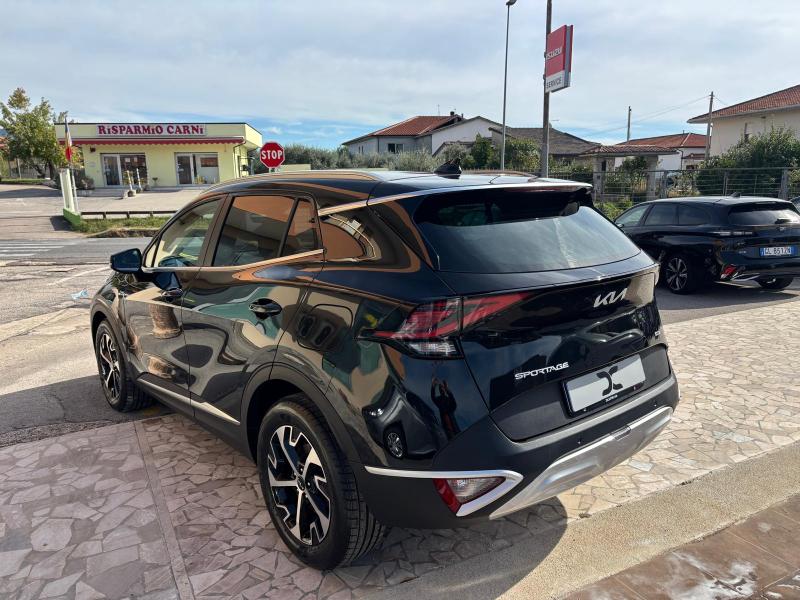 Kia Sportage 1.6 Tgdi Hev " Cambio F1 - Full Led - Navi - Retrocamera " 3