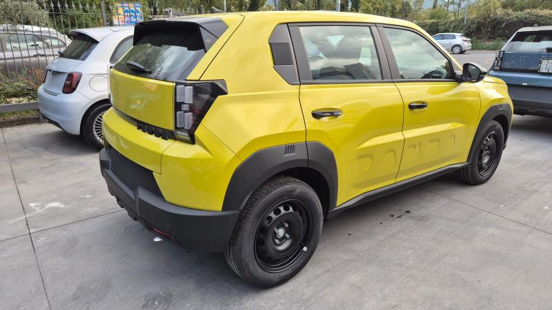 Fiat Grande Panda 1.2 Icon 100cv + Pack Tech 3
