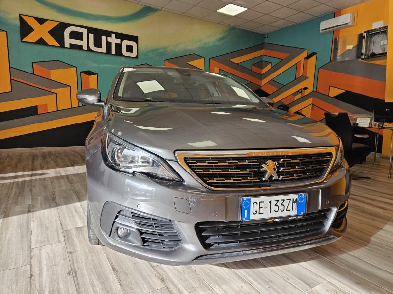 Peugeot 308 5p 1.2 puretech t Allure 1