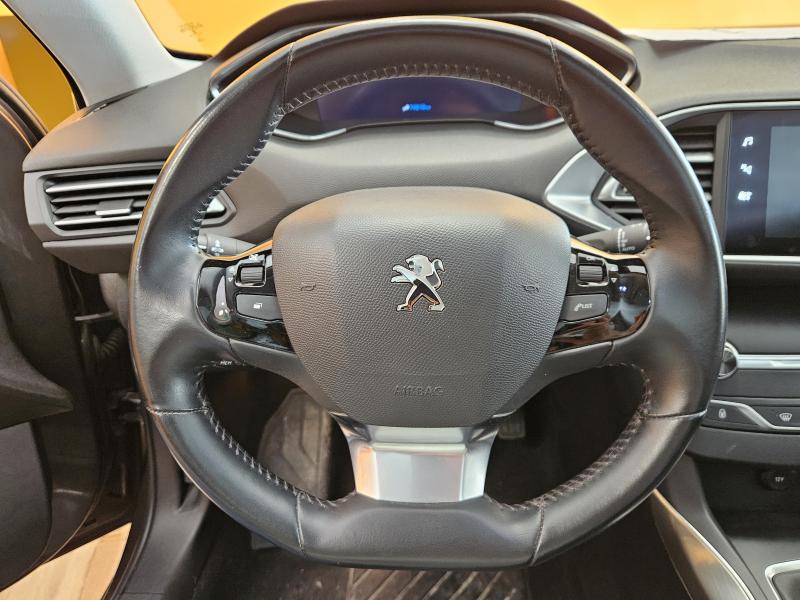 Peugeot 308 5p 1.2 puretech t Allure 10