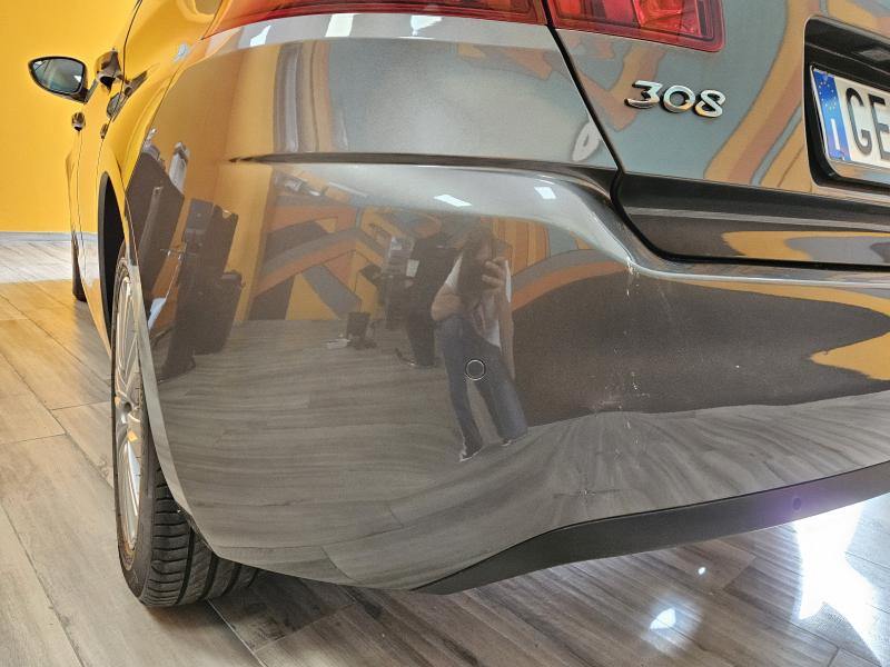 Peugeot 308 5p 1.2 puretech t Allure 18