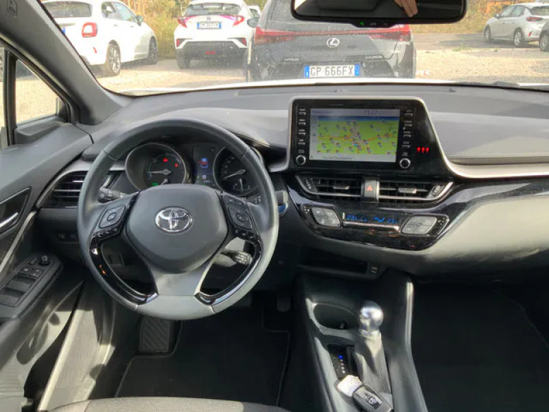 Toyota C-HR 1.8 Hybrid E-CVT Business (Vettura In Arrivo) 2