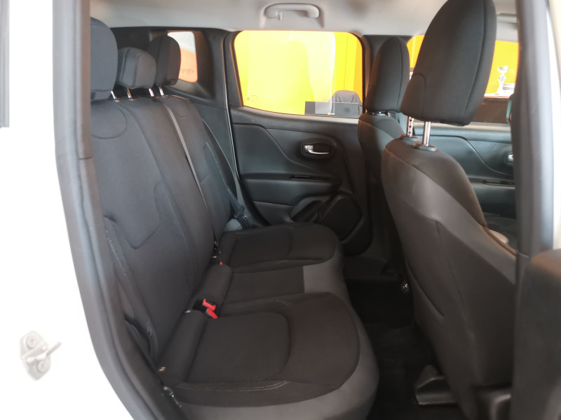 Jeep Renegade 1.6 Limited  12